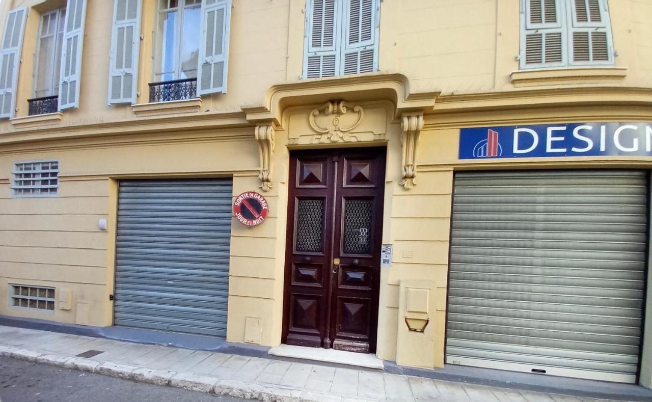 Large 2br Sunny 20 Meter Terrace Parking Shops Nizza